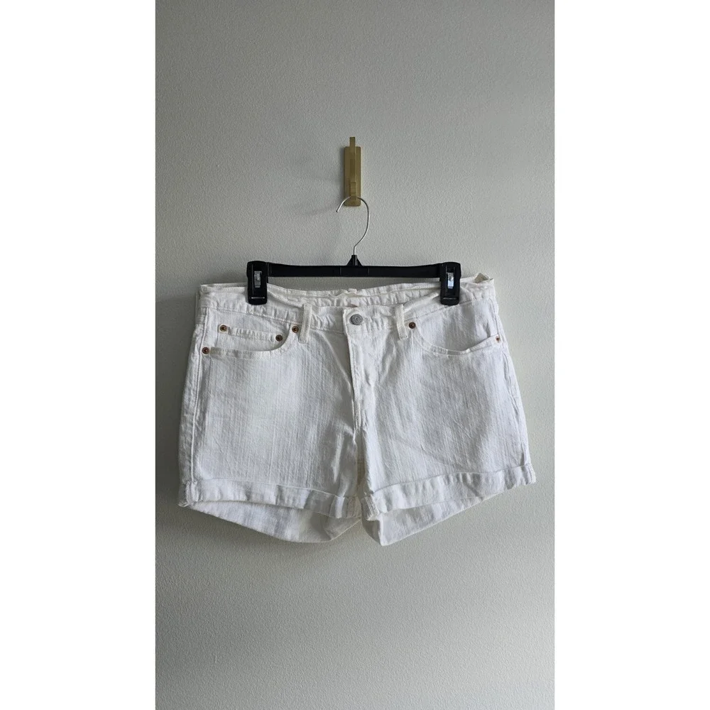 Levi's White Denim Shorts Women Sz30 Cuffed Hem Classic Red Tab High Rise Summer